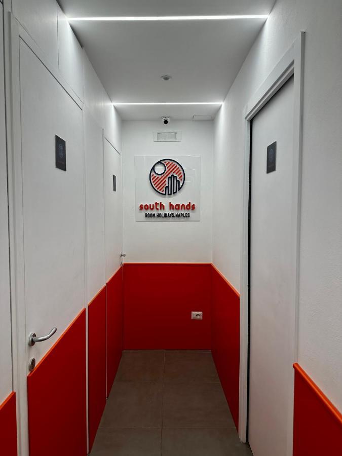 South Hands Napels Buitenkant foto